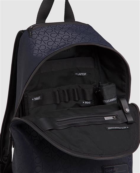 mochila calvin klein hombre.